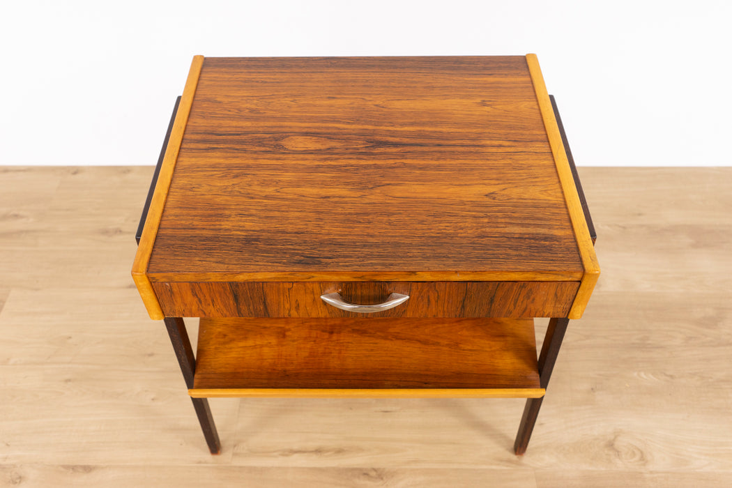 Danish Modern Rosewood Side Table - (326-115)