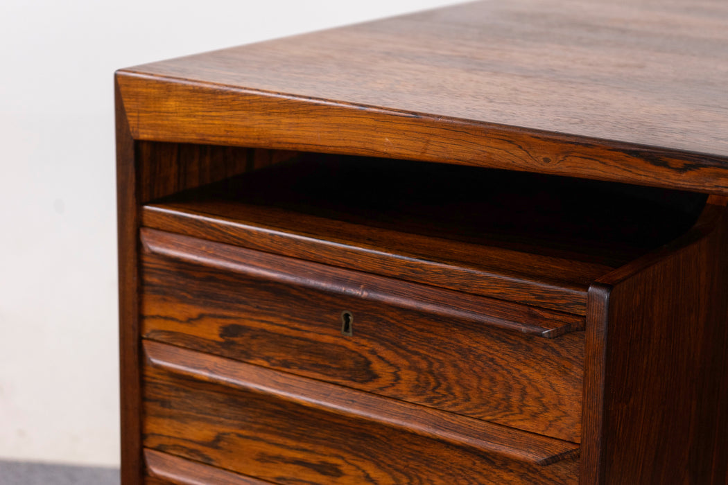 Rosewood Danish Desk by Valdemar Mortensen - (326-257)
