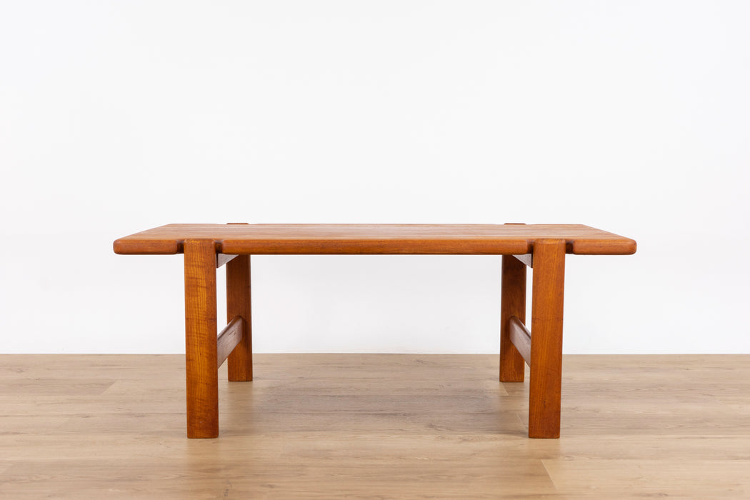 Danish Mid Century Solid Teak Coffee Table - (D1594)