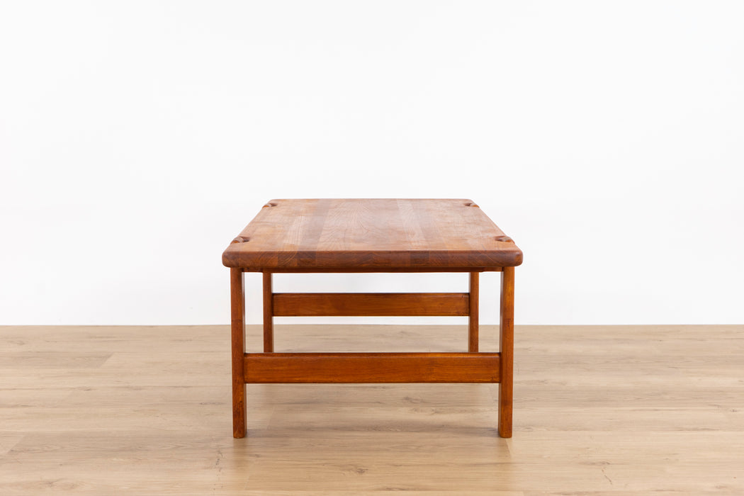 Danish Mid Century Solid Teak Coffee Table - (D1594)