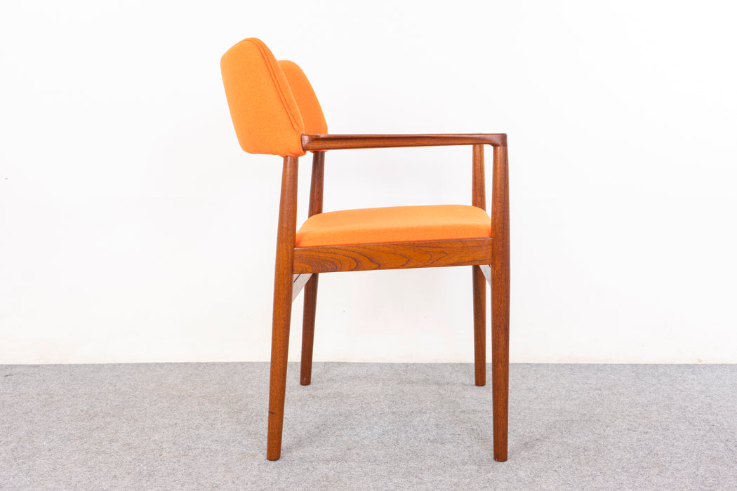 Teak Danish Armchair by Erik Worts - (319-168)