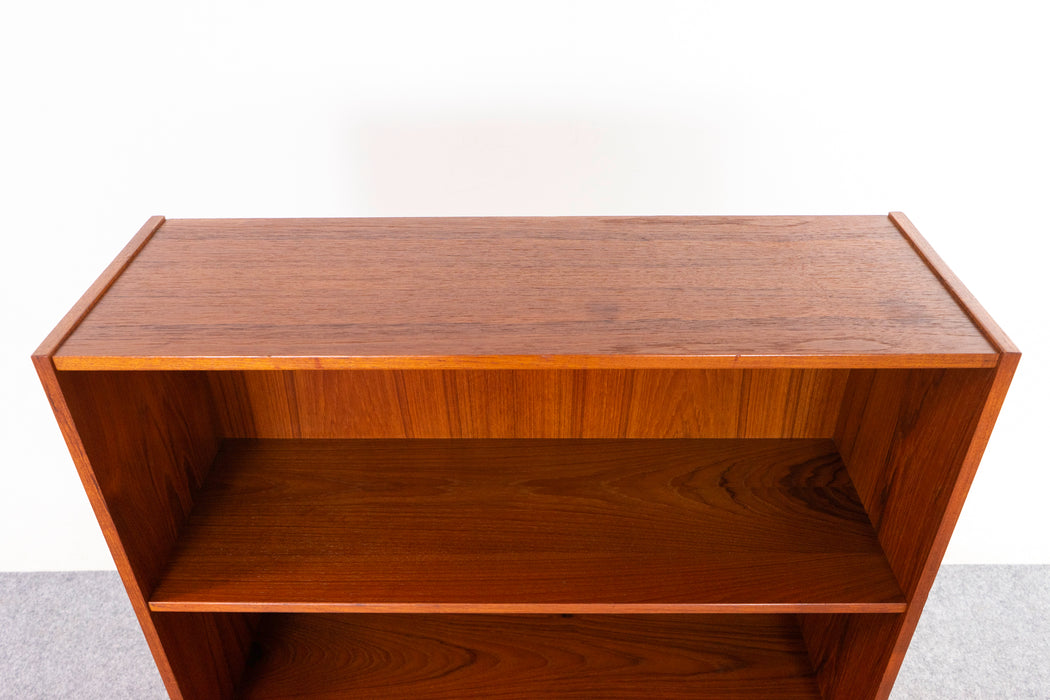 Teak Danish Bookcase - (326-237)