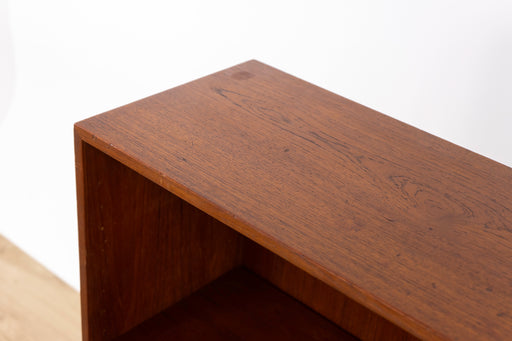 Danish Mid-Century Teak Bookcase - (327-070)