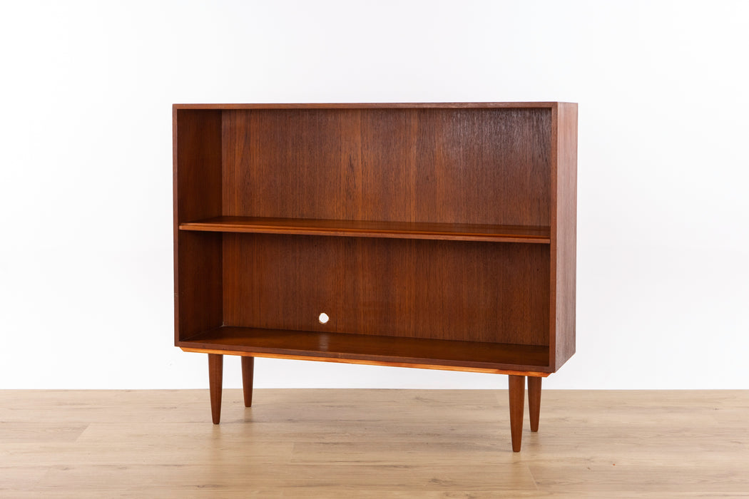Danish Mid-Century Teak Bookcase - (327-070)