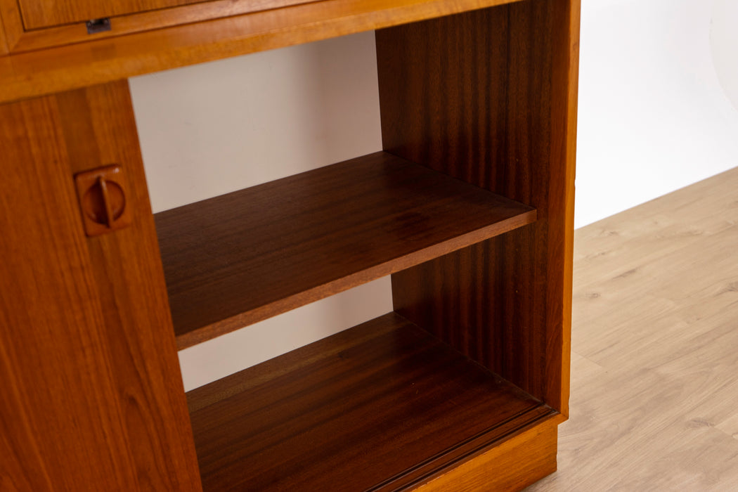 Danish Modern Teak Bookcase/Cabinet - (D1545)
