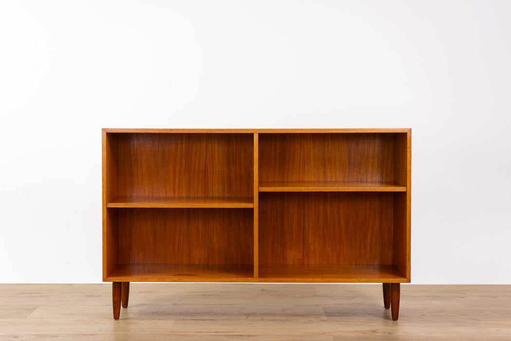 Danish Modern Teak Bookcase - (D1690)