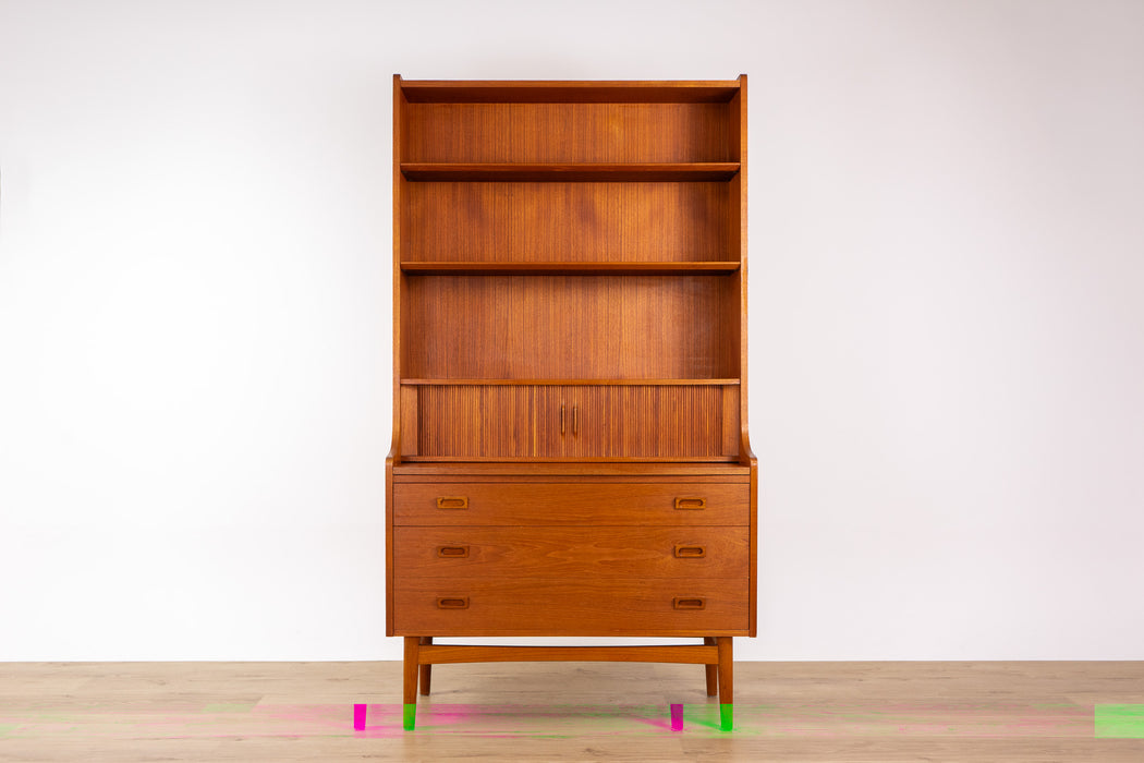 Danish Mid Century Teak Bookcase/Sectretary by Bornholm Møbelfabrik - (D1691)