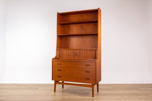 Danish Mid Century Teak Bookcase/Sectretary by Bornholm Møbelfabrik - (D1691)