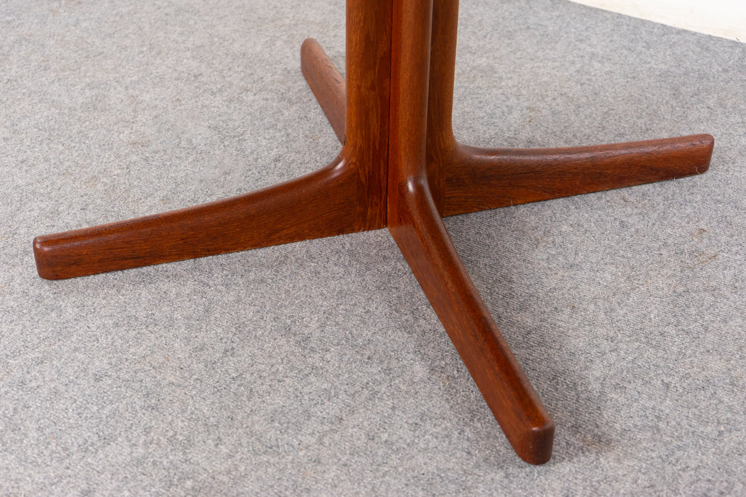Teak Danish Coffee Table - (325-090)
