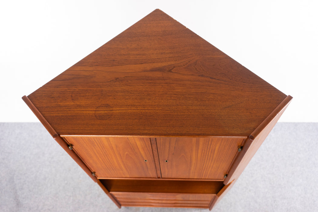 Danish Modern Teak Corner Cabinet - (327-078)