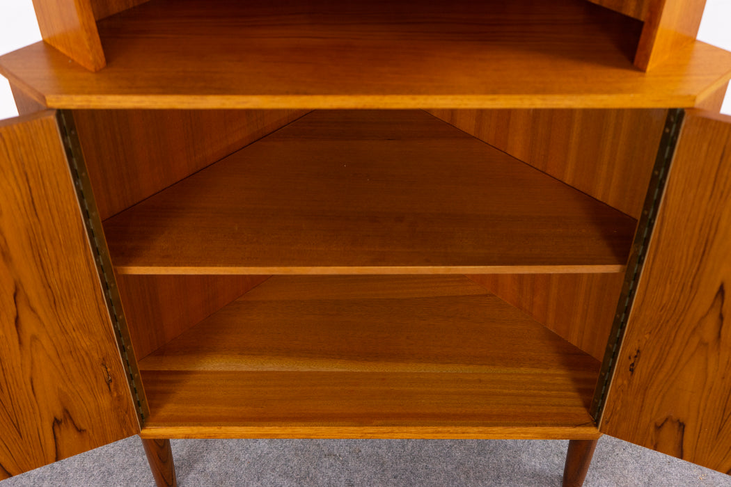 Danish Modern Teak and Glass Corner Cabinet - (D1455)