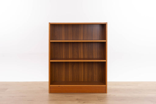 Danish Modern Teak Bookcase - (D1615)