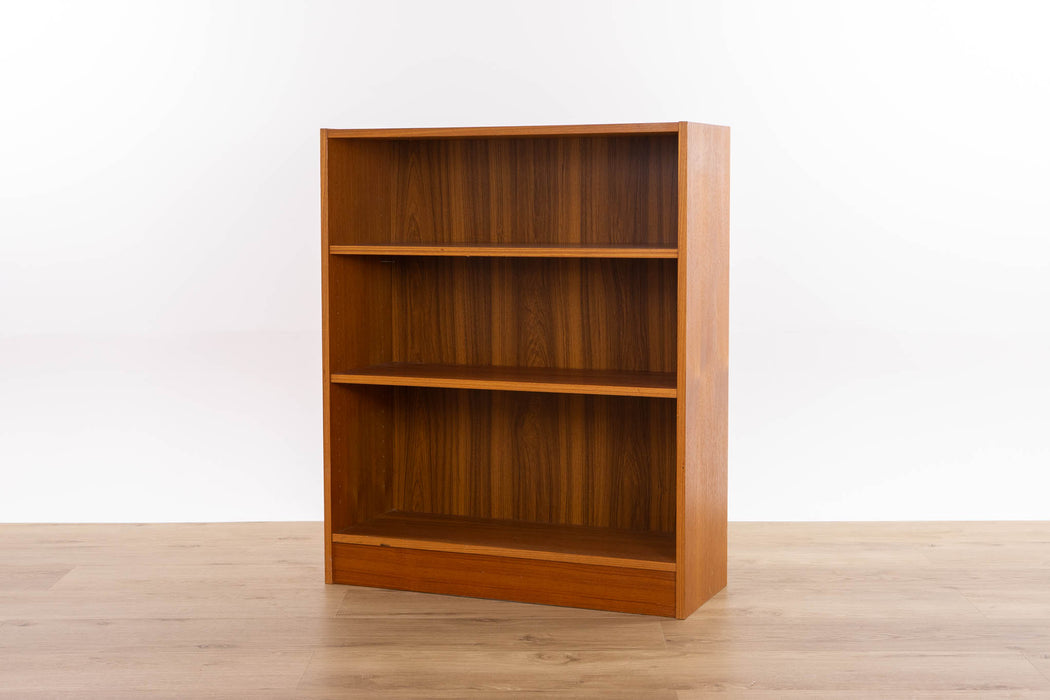 Danish Modern Teak Bookcase - (D1615)
