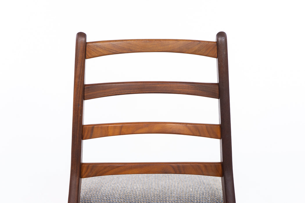 1 Teak Danish Mid-Century Dining Chair - (326-125.1)