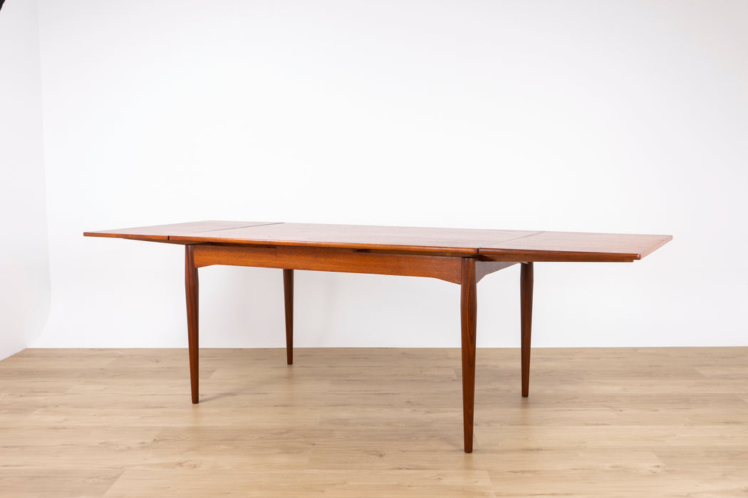 Danish Modern Teak Dining Table - (327-037)