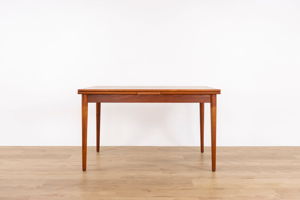 Danish Modern Teak Dining Table - (327-089)