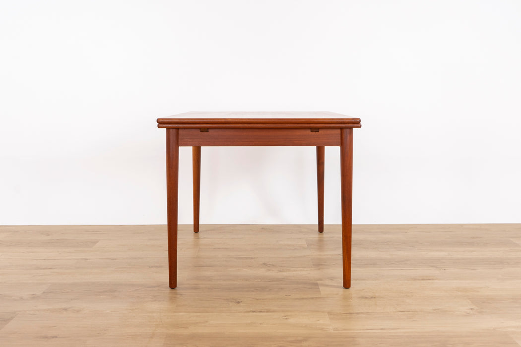 Danish Modern Teak Dining Table - (327-089)