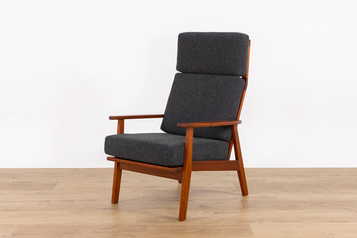 Danish Mid-Century Teak Lounge Chair - (327-169)