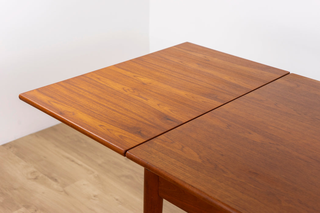Danish Modern Teak Dining Table - (327-089)