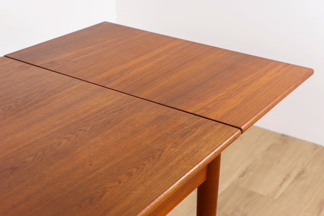 Danish Modern Teak Dining Table - (327-089)