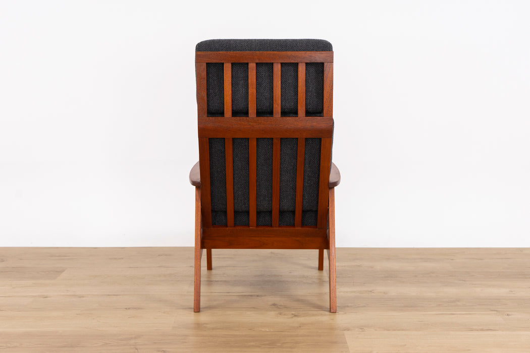 Danish Mid-Century Teak Lounge Chair - (327-169)