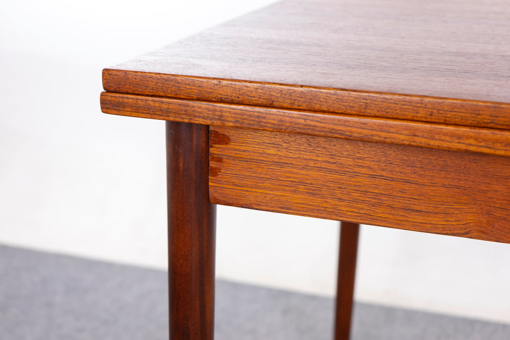 Danish Modern Teak Dining Table - (327-090)