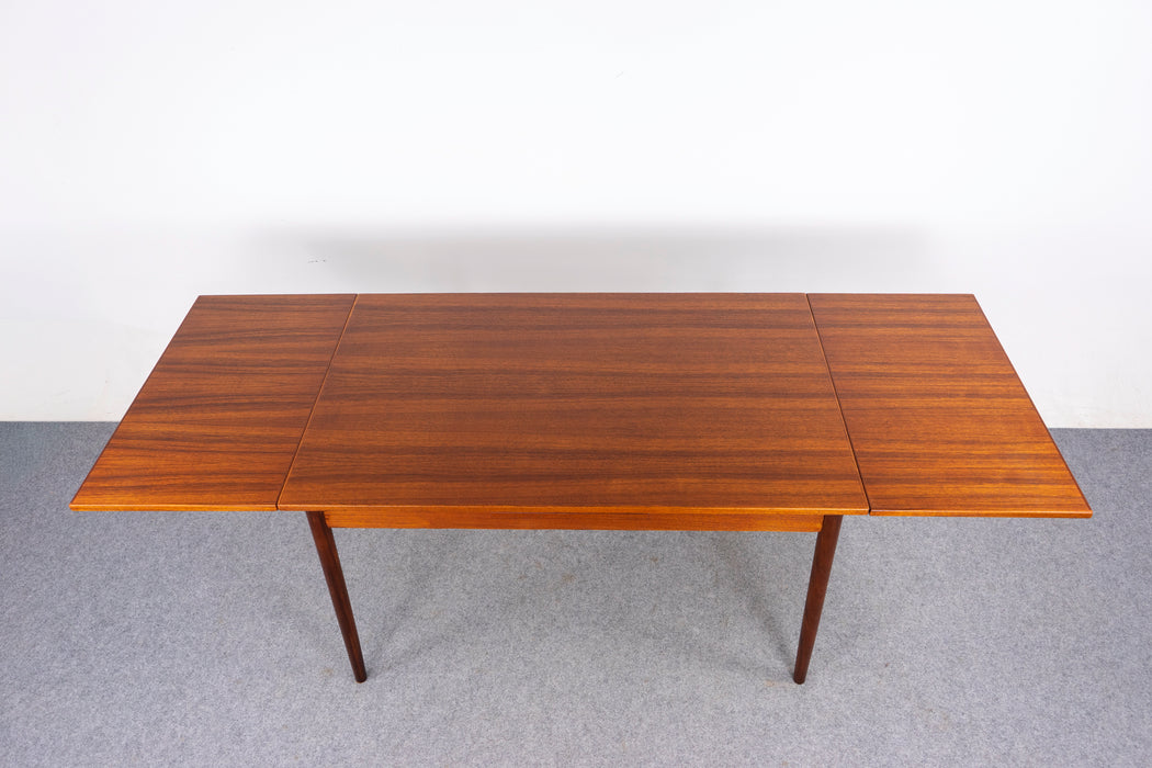 Danish Modern Teak Dining Table - (327-090)