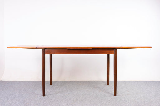 Danish Mid Century Teak Dining Table - (327-092)