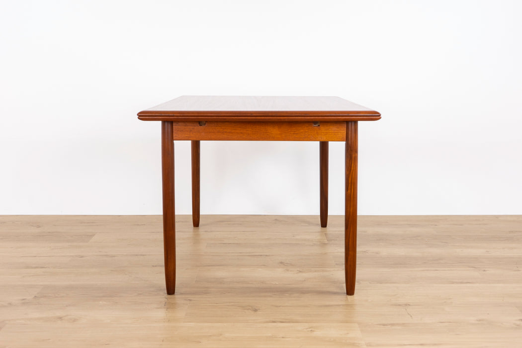 Danish Modern Teak Dining Table - (D1586)