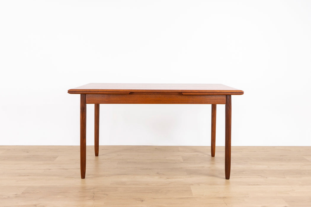 Danish Modern Teak Dining Table - (D1586)