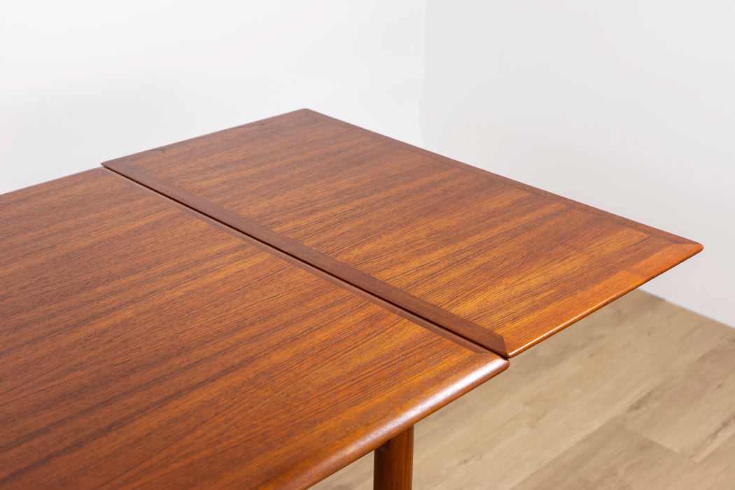 Danish Modern Teak Dining Table - (D1586)