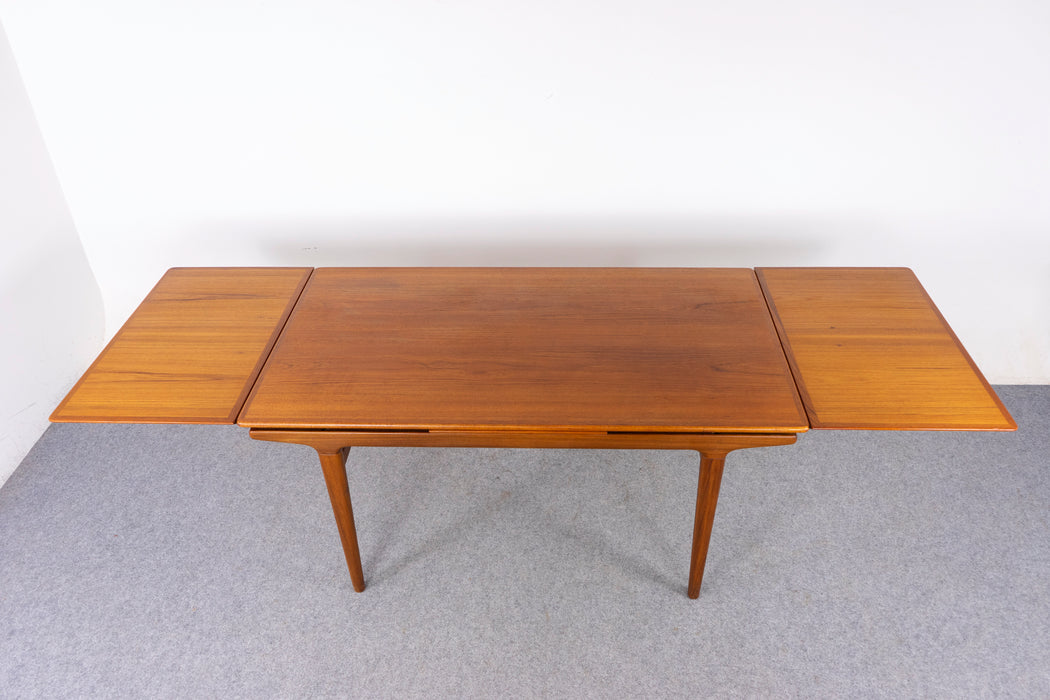 Danish Modern Teak Dining Table by Johannes Andersen - (327-049)
