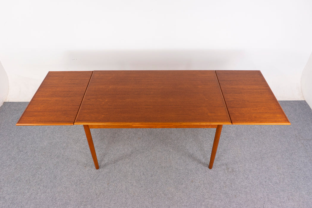 Danish Modern Teak Dining Table - (326-270)
