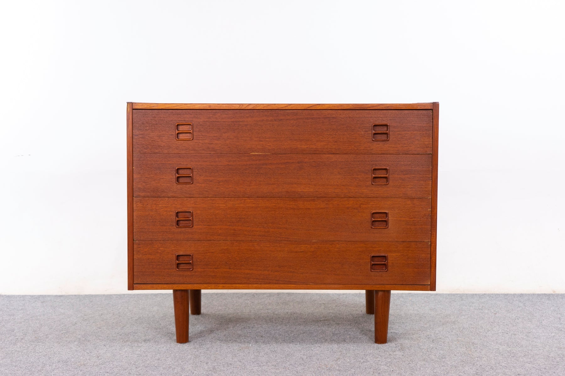 Danish Mid-Century Modern Teak Dresser - (327-009)