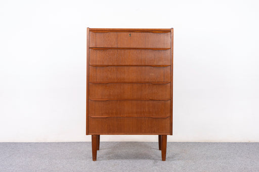 Danish Mid-Century Teak Dresser - (327-030)