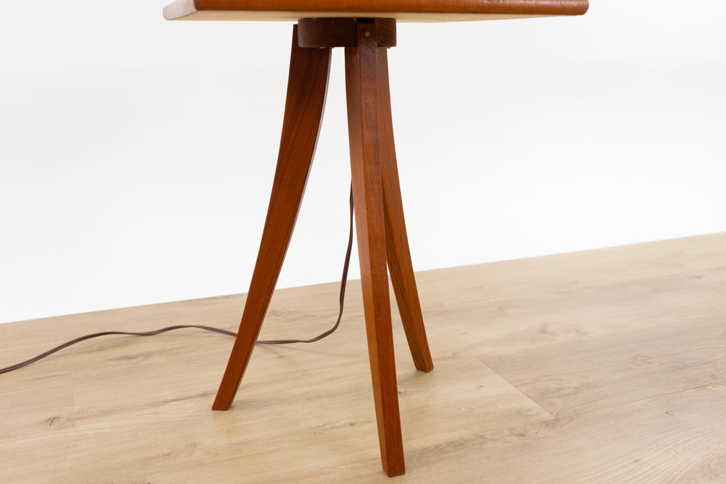 Mid-Century Modern Teak Floor Lamp with Side Table - (D1540)