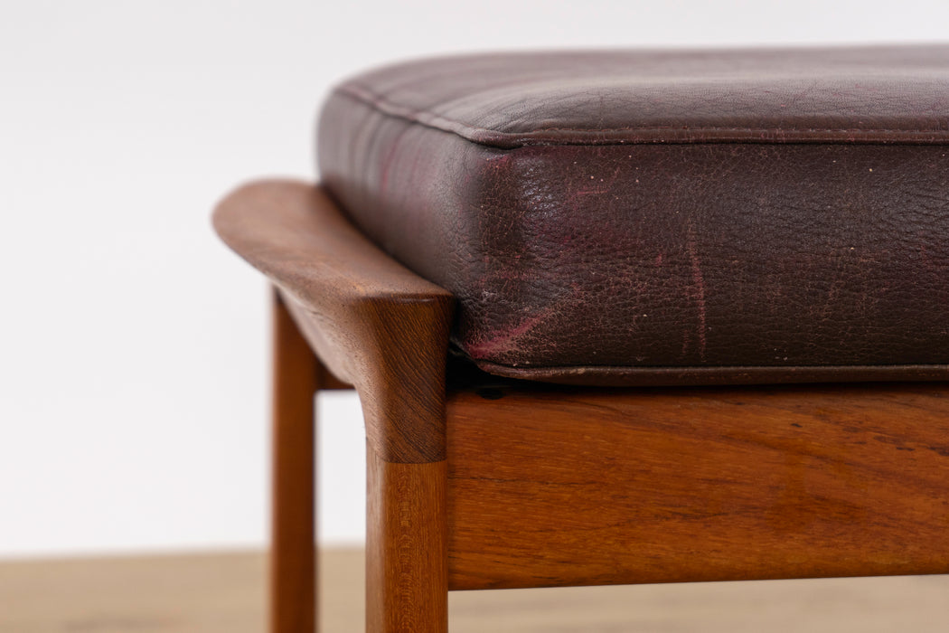 Mid-Century Modern Teak & Leather Footstool - (D1595)