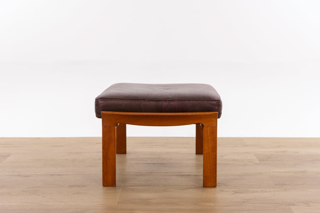 Mid-Century Modern Teak & Leather Footstool - (D1595)