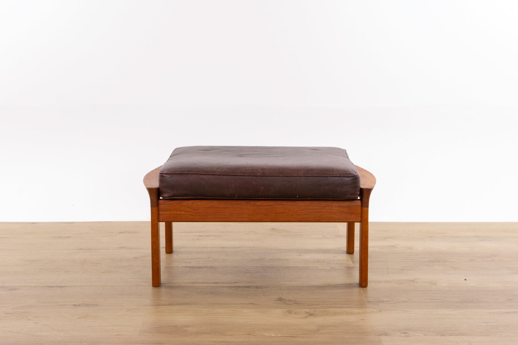 Mid-Century Modern Teak & Leather Footstool - (D1595)