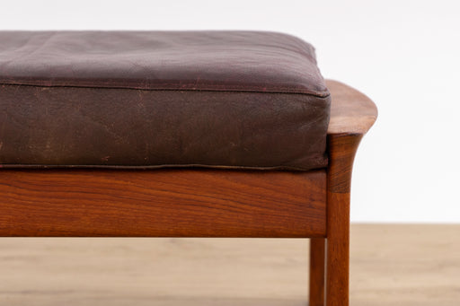 Danish Mid Century Teak & Leather Footstool - (D1596)