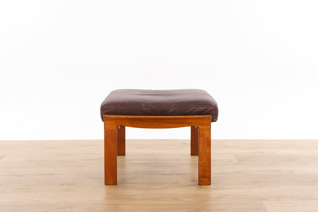 Danish Mid Century Teak & Leather Footstool - (D1596)