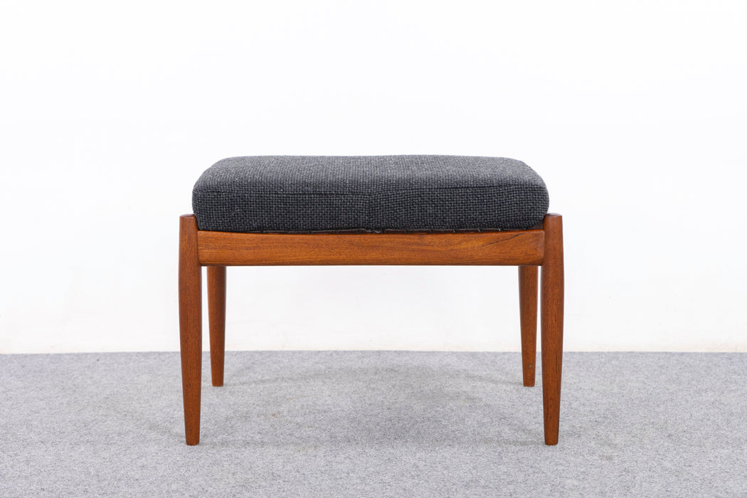 Danish Teak Model 120 Footstool by Kai Kristiansen - (D1169)