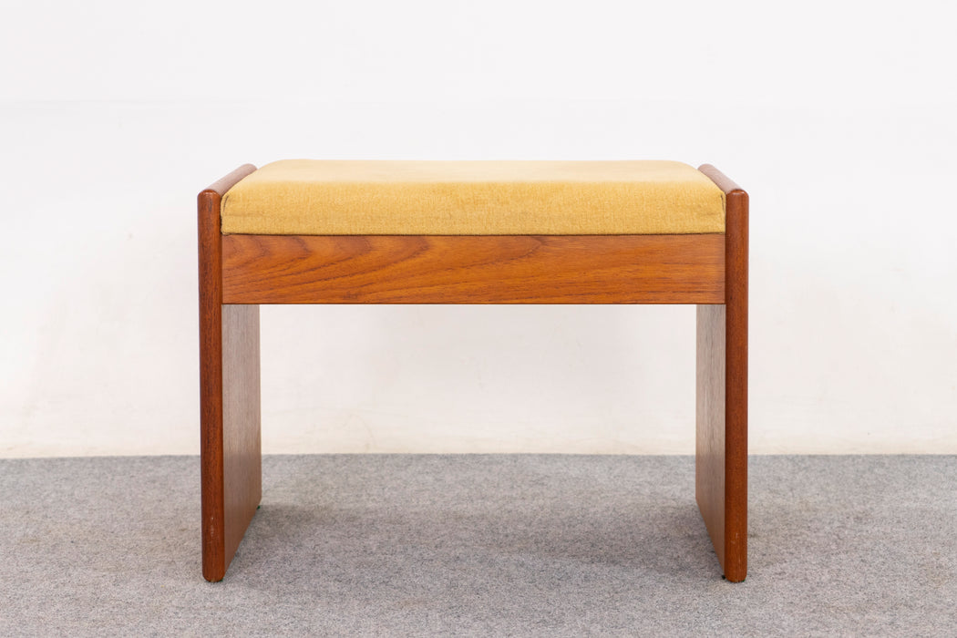 Danish Modern Teak Footstool by Vamdrup Stolefabrik - (D1453)
