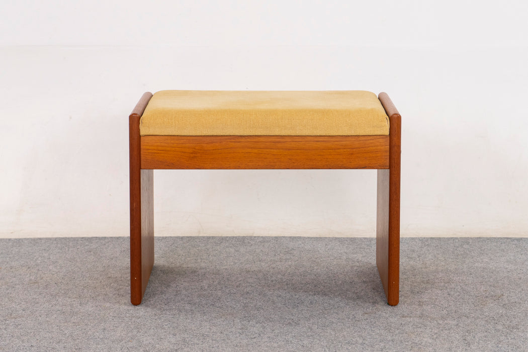 Danish Modern Teak Footstool by Vamdrup Stolefabrik - (D1453)