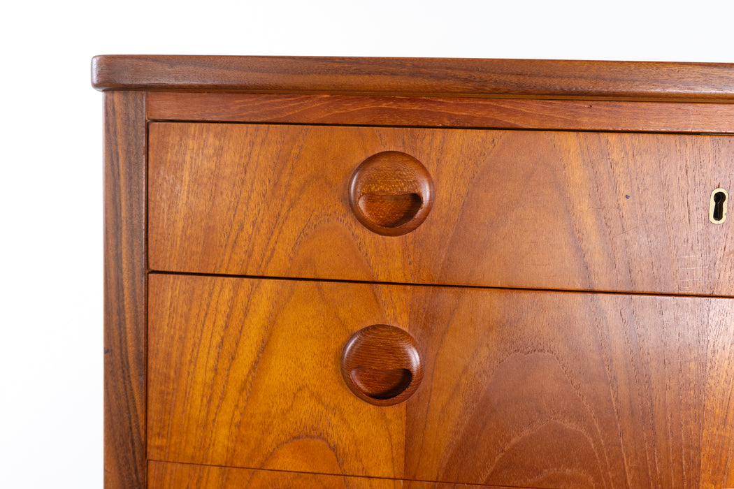 Danish Mid Century Teak Dresser - (327-039)