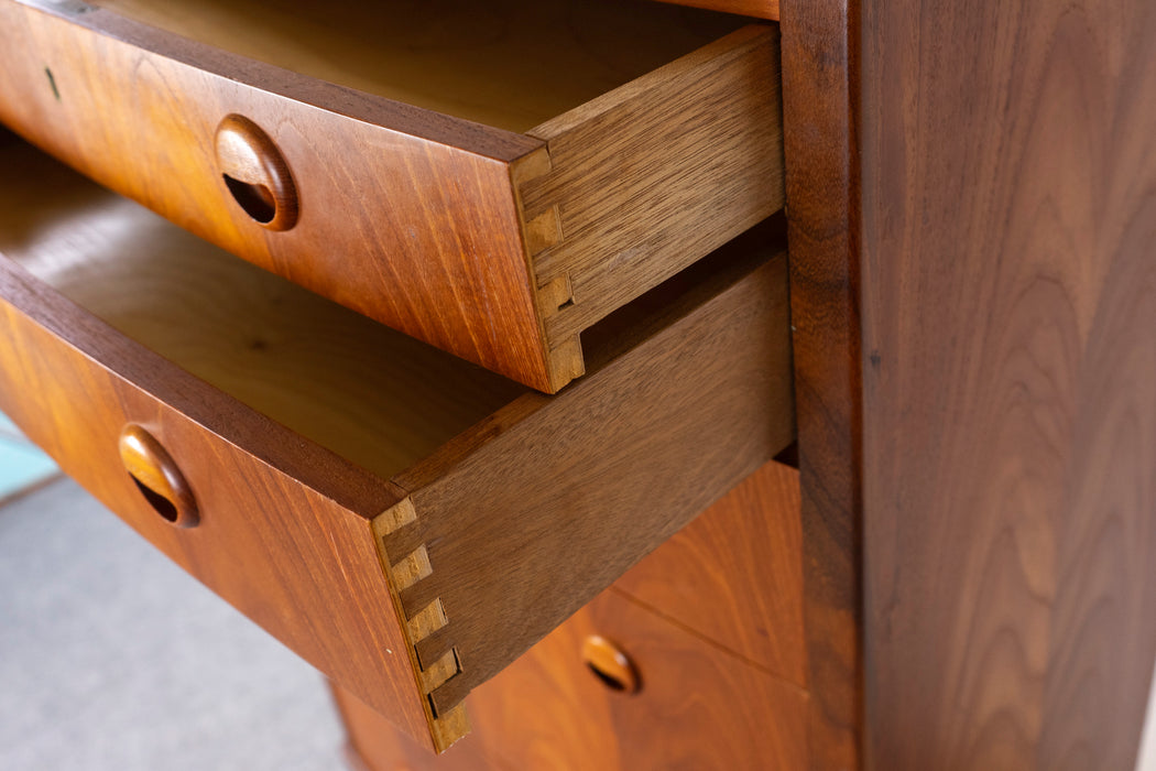 Danish Mid Century Teak Dresser - (327-039)