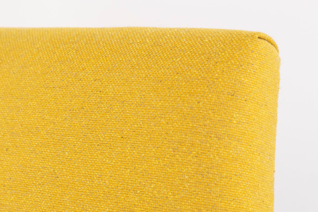 Teak Danish Lounge Chair - (326-050)