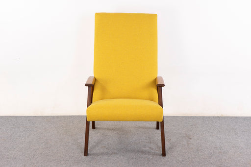 Teak Danish Lounge Chair - (326-050)