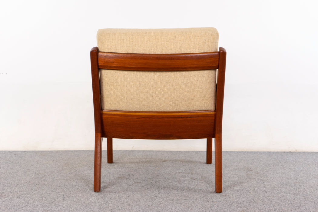 Teak Senator Lounge Chair by Ole Wanscher  - (D1445)