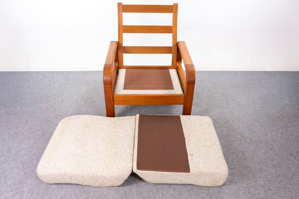 Danish Modern Teak Lounge Chair by Durup - (326-058.1)